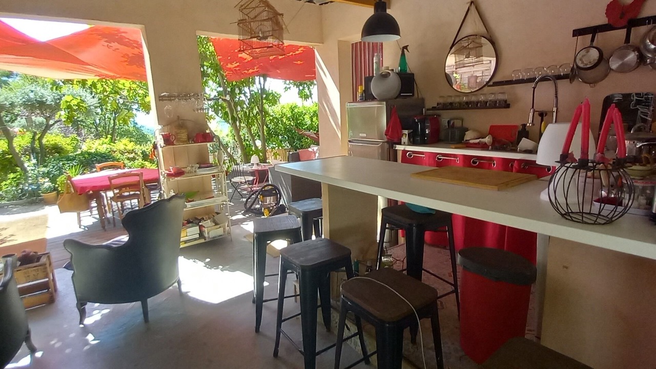 Photo of Outdoor in Eguilles