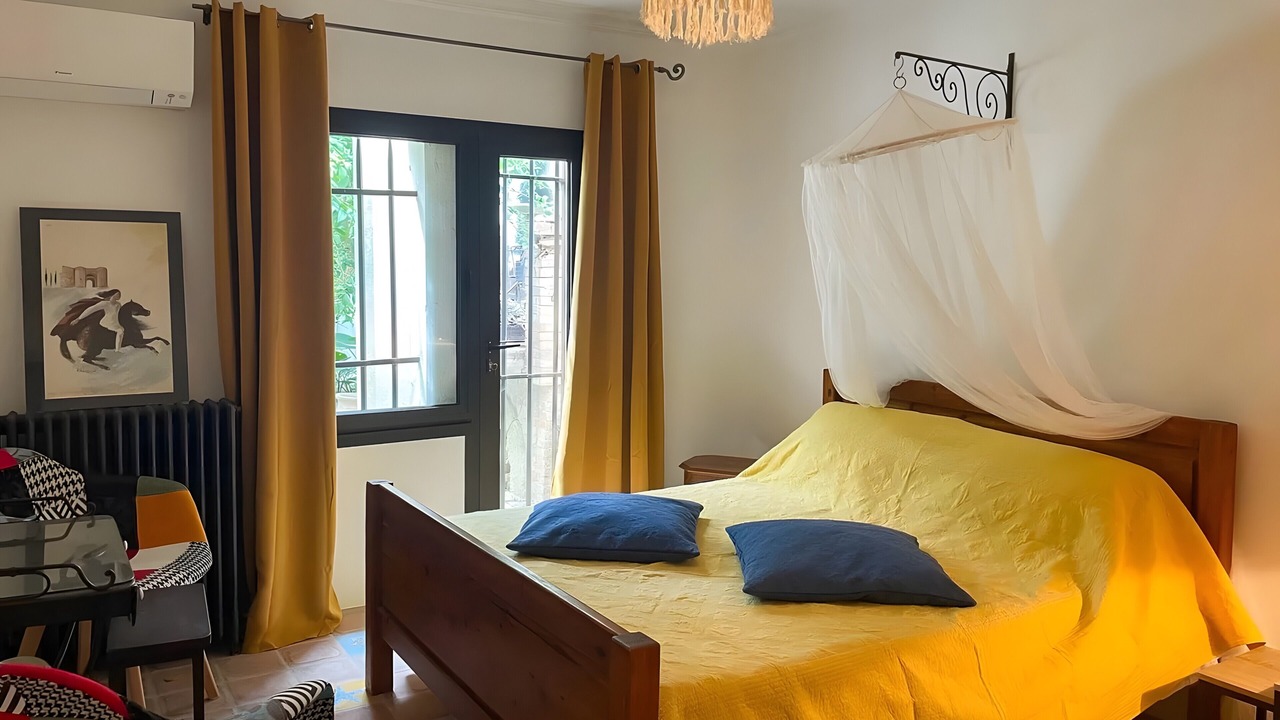 Photo of Bedroom in Tarascon