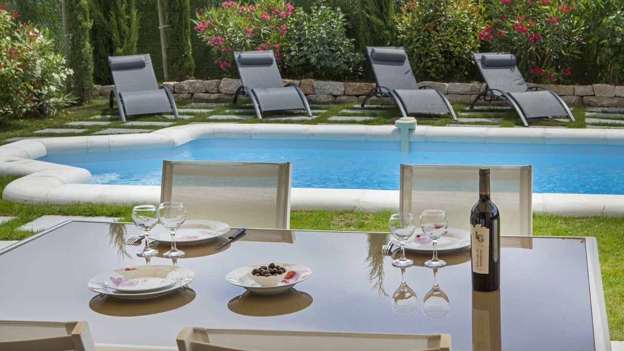 Photo of Outdoor in Colonzelle