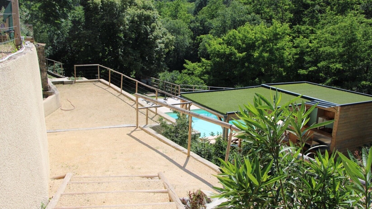 Photo of Outdoor in Saint-Paul-le-Jeune
