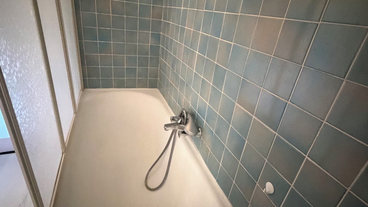 Photo of Bathroom in Chauffayer