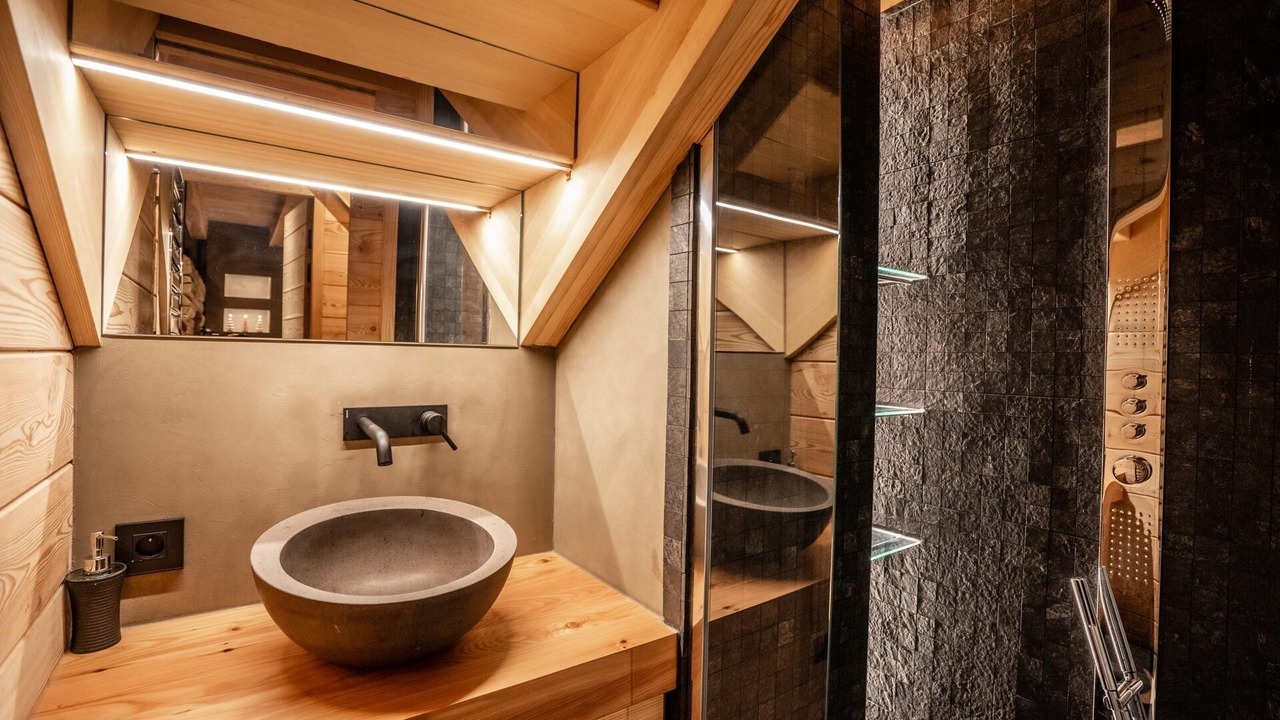 Photo of Bathroom in La Salle-les-Alpes