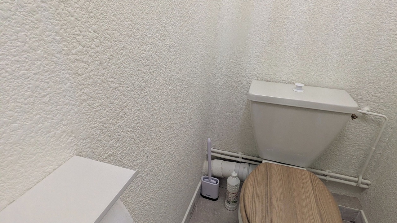 Photo of Bathroom in Embrun