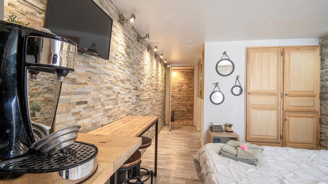 Photo of Bedroom in Les Grands Carmes