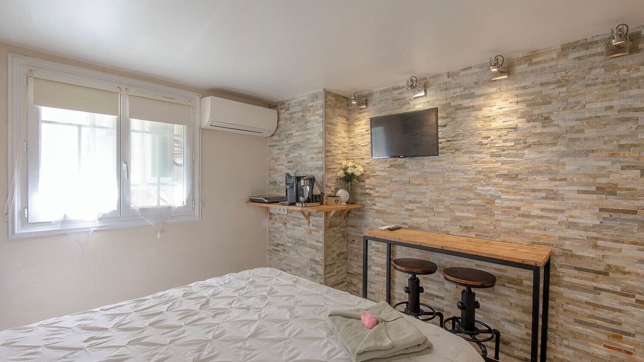 Photo of Bedroom in Les Grands Carmes