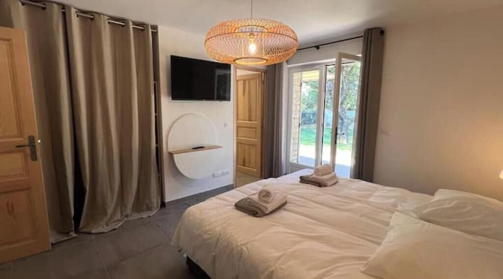 Photo of Bedroom in Gordes