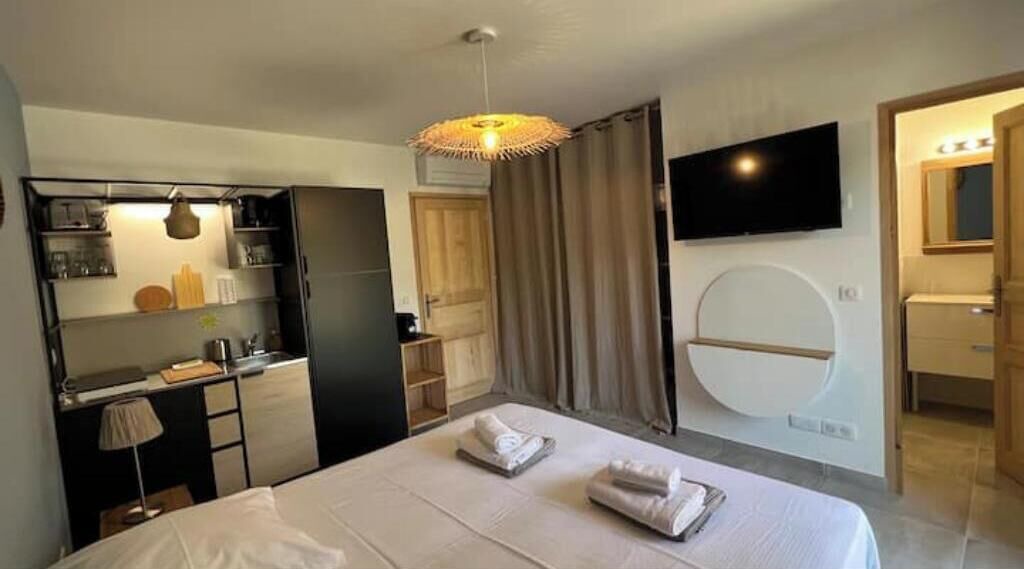 Photo of Bedroom in Gordes