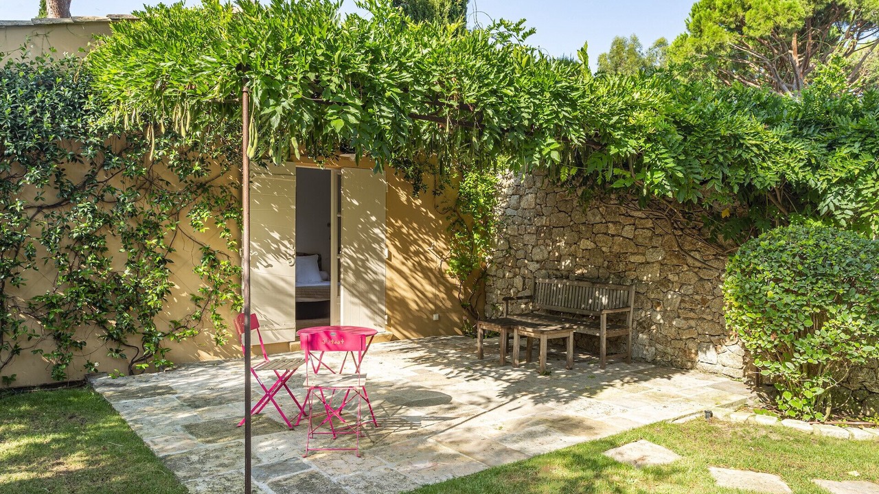 Photo of Patio Balcony in Ramatuelle