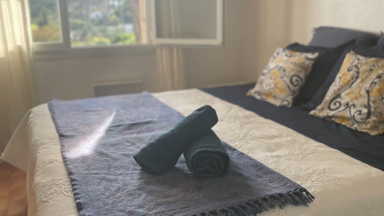 Photo of Bedroom in Guerrevieille