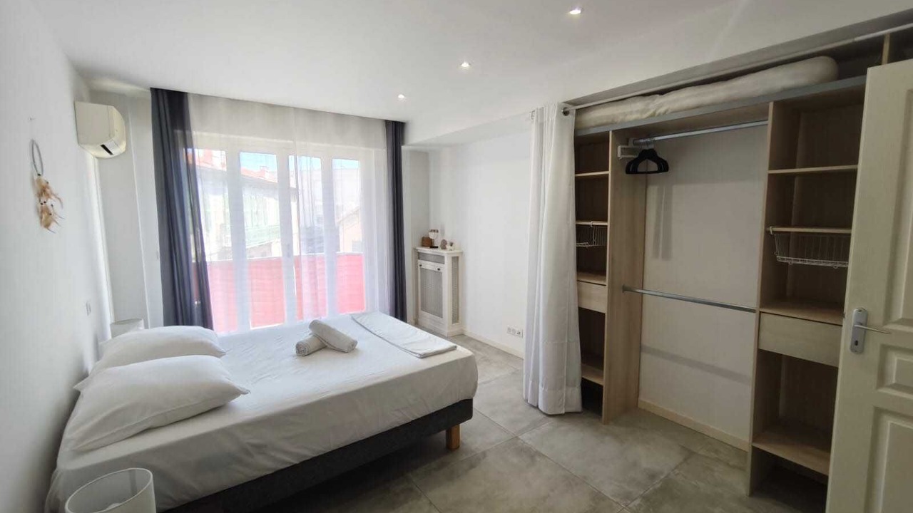 Photo of Bedroom in Liberation