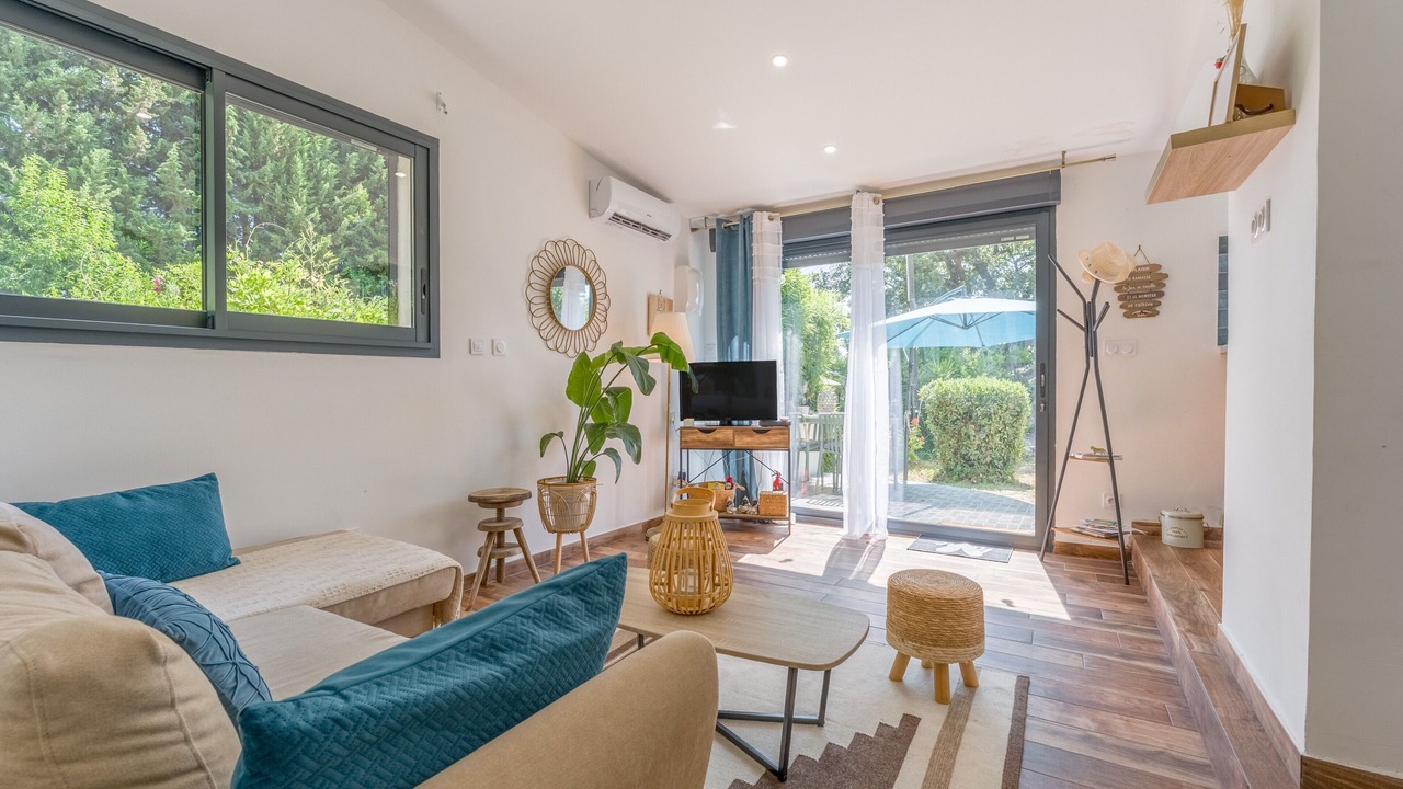 Photo of Livingroom in Miramas