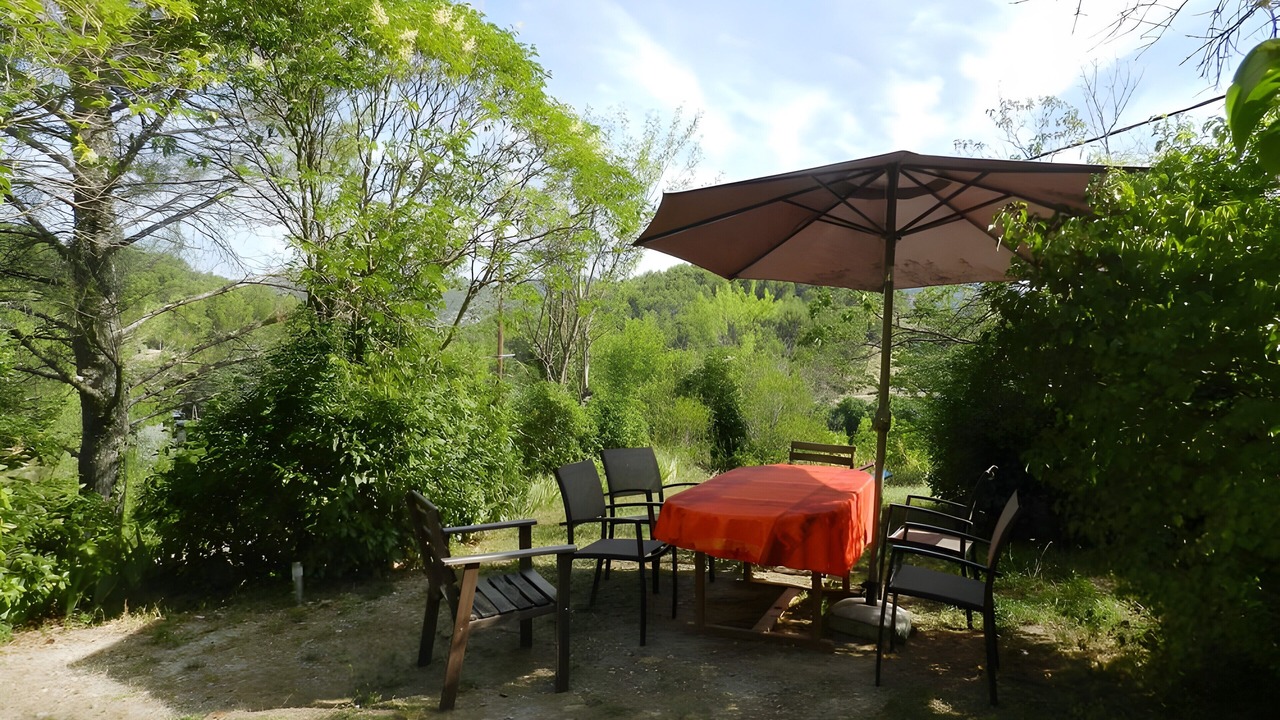 Photo of Outdoor in Auriol