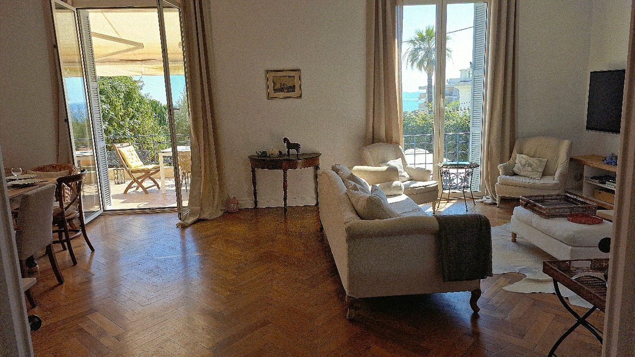 Photo of Livingroom in Mont Boron