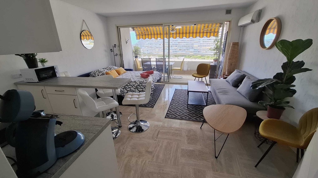 Photo of Livingroom in Villeneuve Loubet Beach