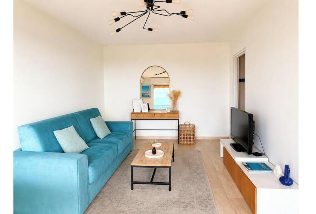 Photo of Livingroom in Antibes