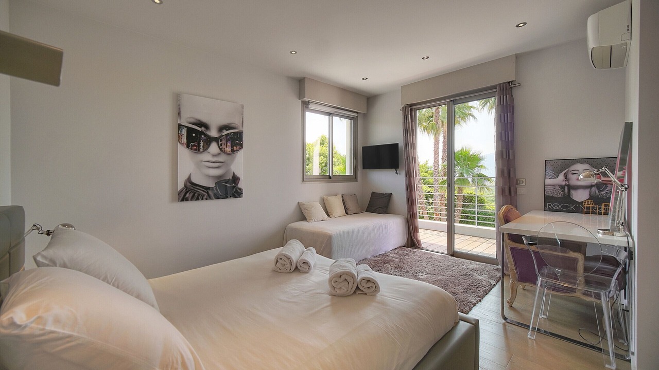 Photo of Bedroom in La Croix des Gardes