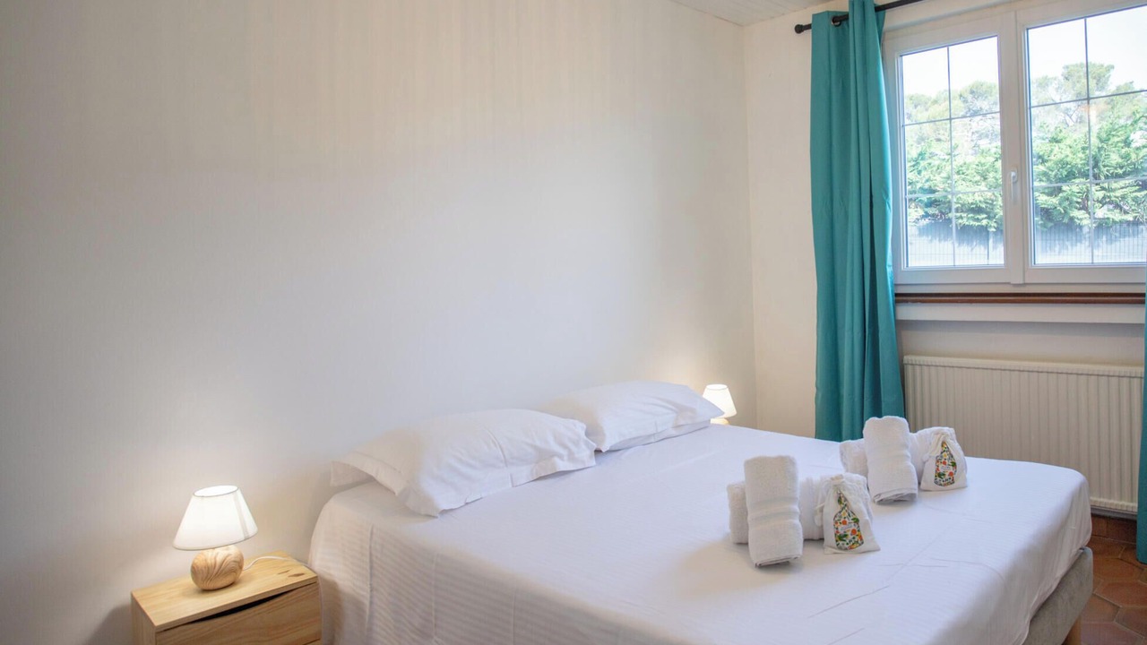 Photo of Bedroom in Les Baraques