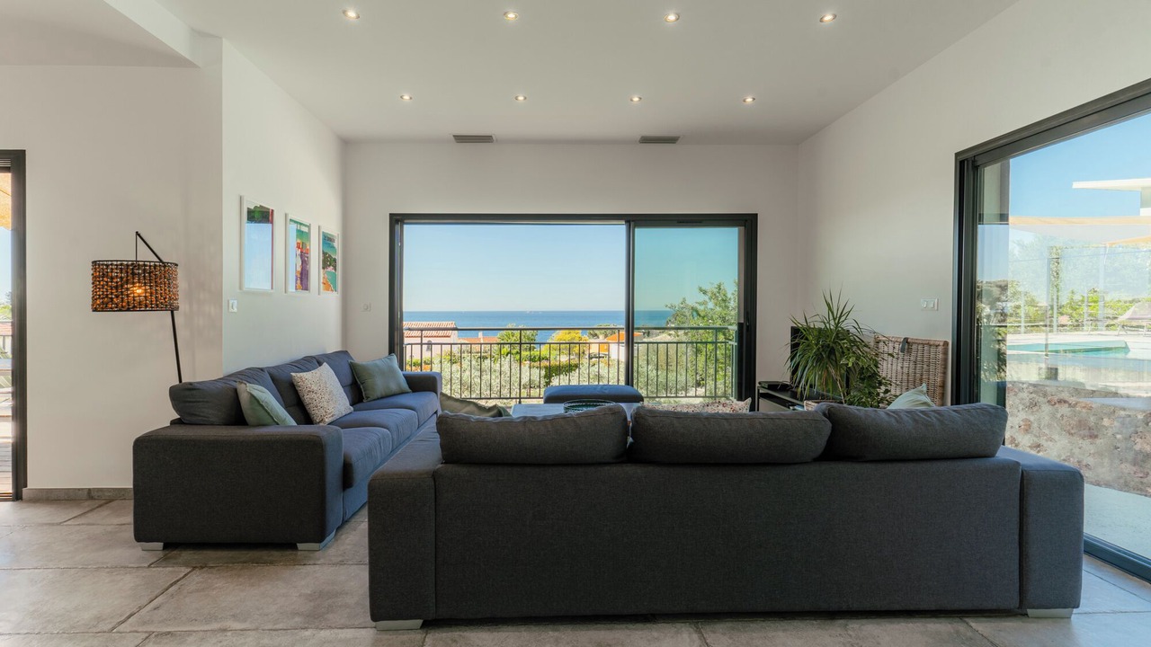 Photo of Livingroom in Carqueiranne