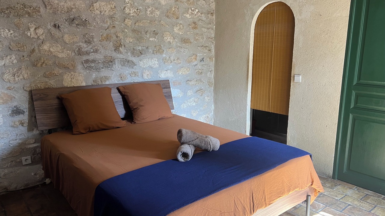 Photo of Bedroom in Aurons