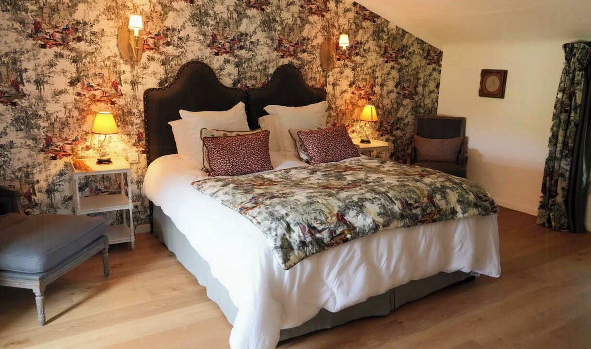 Photo of Bedroom in Oppede