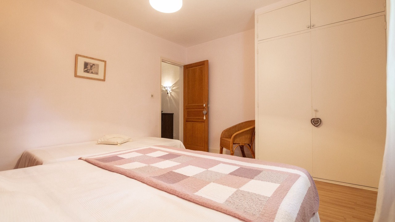 Photo of Bedroom in Eyragues