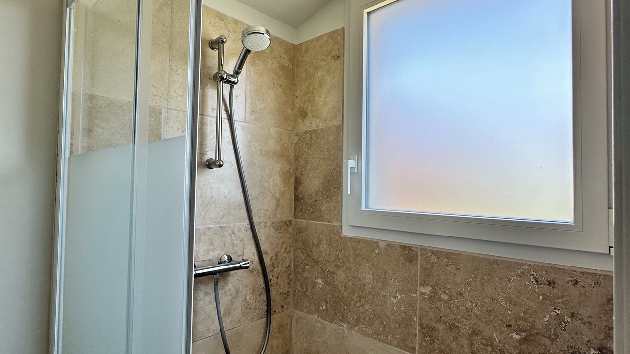 Photo of Bathroom in Maillane