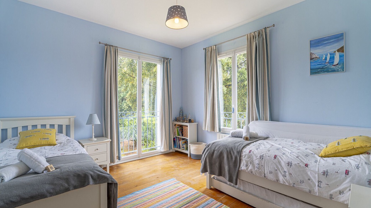 Photo of Bedroom in Biot