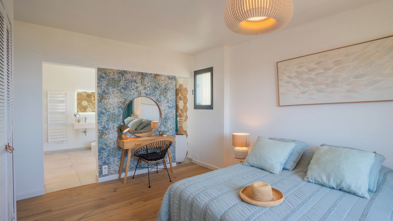 Photo of Bedroom in Carqueiranne