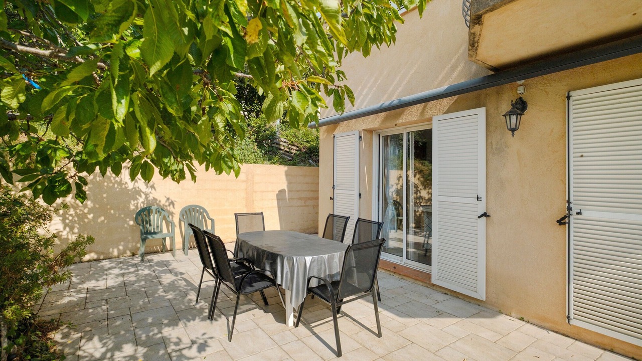 Photo of Outdoor in Le Ray