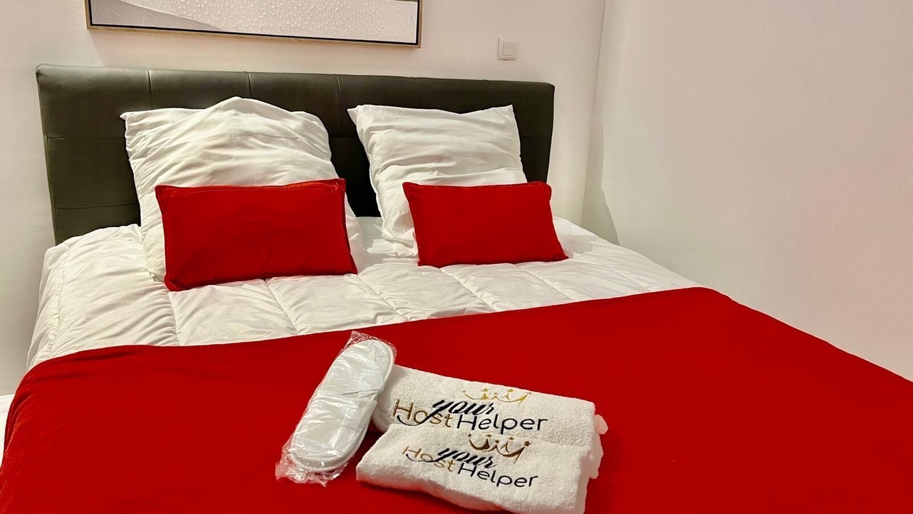 Photo of Bedroom in Mandelieu-la-Napoule Beach