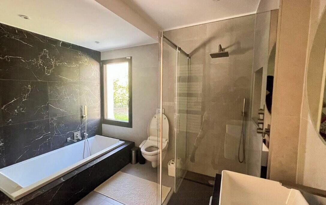 Photo of Bathroom in La Gaude