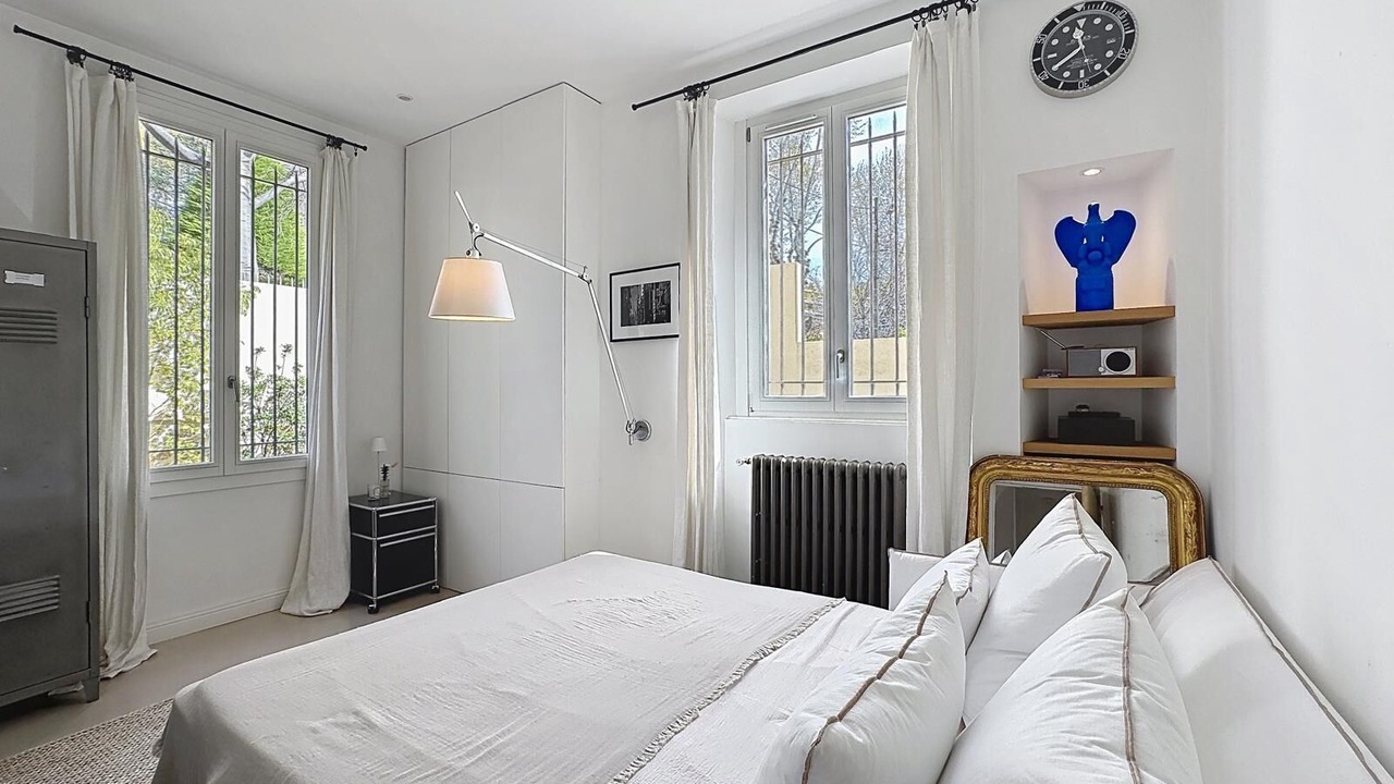 Photo of Bedroom in Cannes Old Town