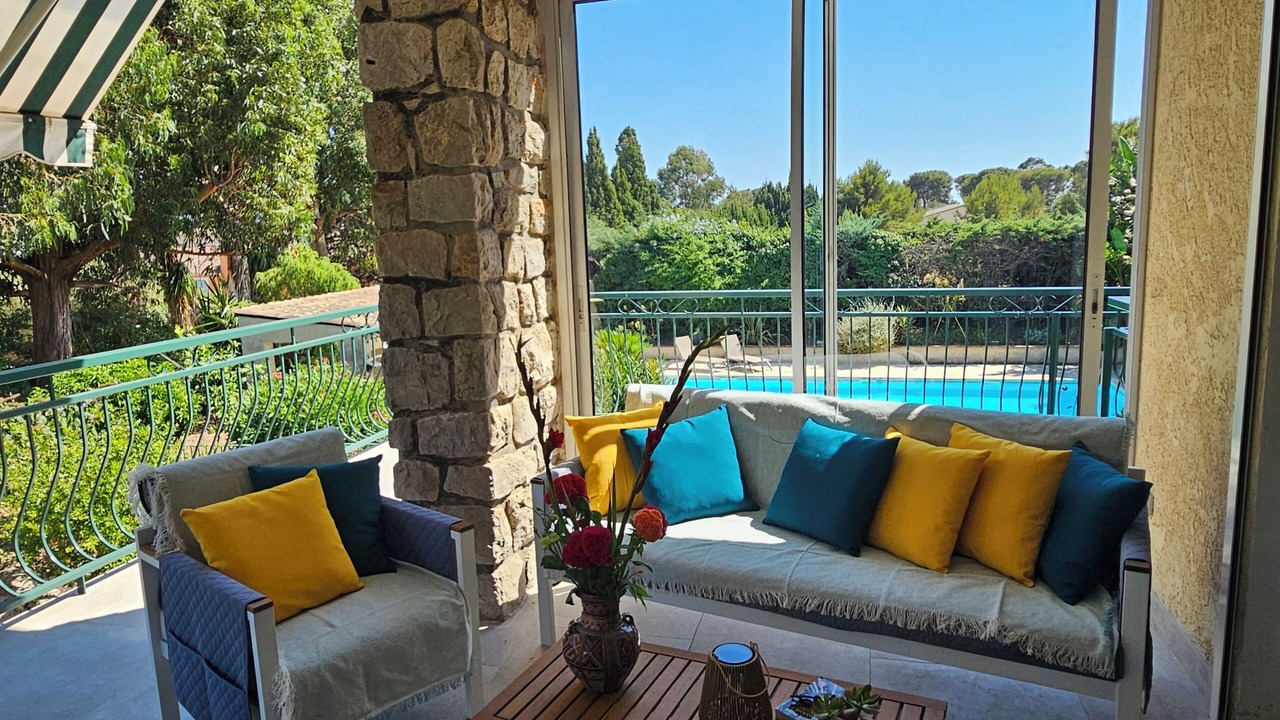 Photo of Livingroom in Carqueiranne