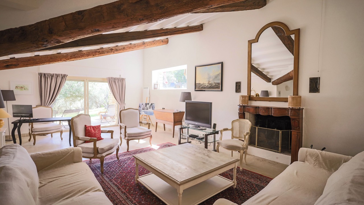 Photo of Livingroom in Gordes