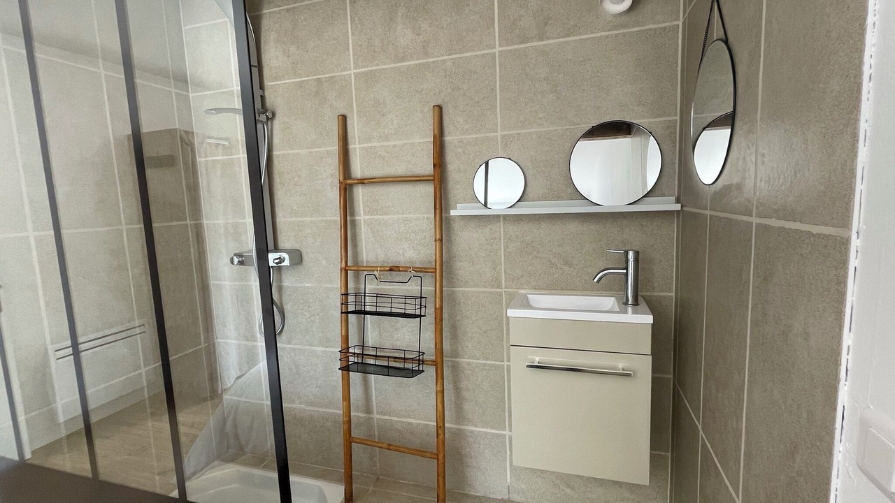 Photo of Bathroom in Les Cordiers