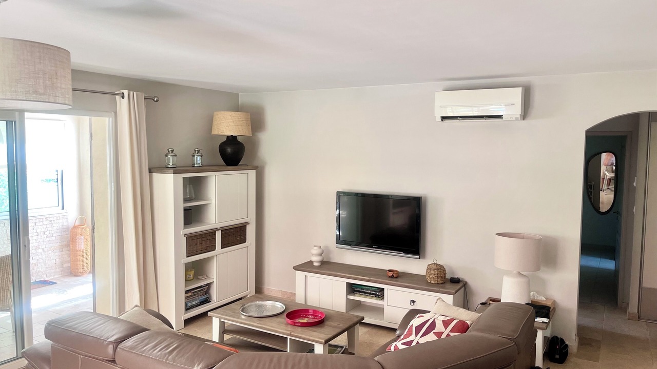 Photo of Livingroom in Pont Royal