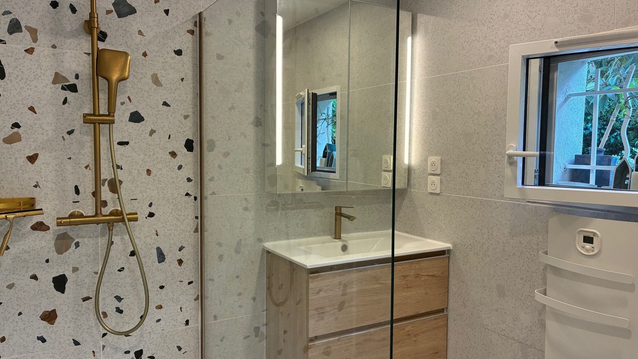 Photo of Bathroom in La Garde