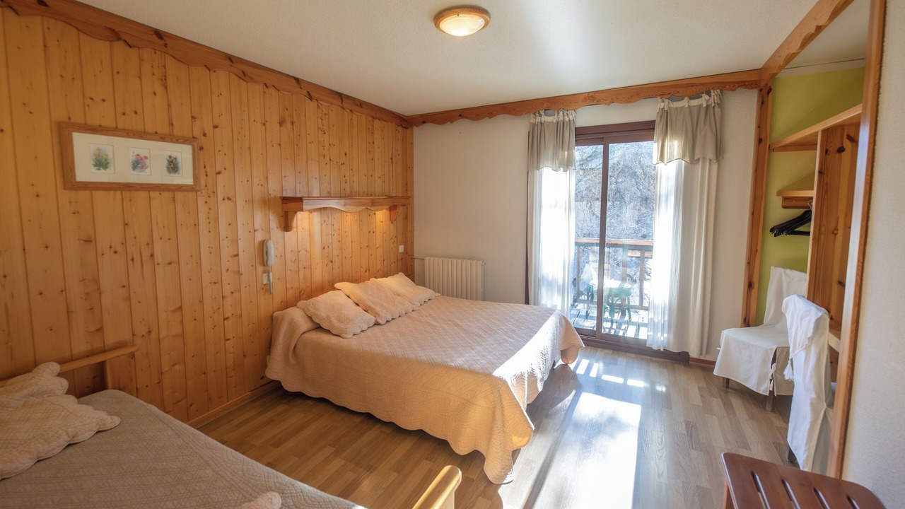 Photo of Bedroom in Puy-Saint-Vincent