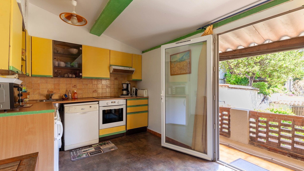 Photo of Kitchen in Les Cinq Avenues