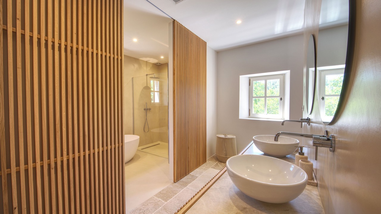 Photo of Bathroom in Menerbes