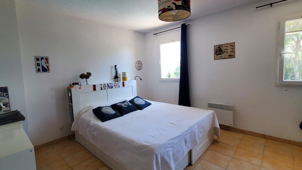 Photo of Bedroom in Lambesc