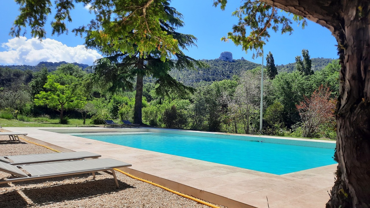 Photo of Outdoor in Simiane-Collongue