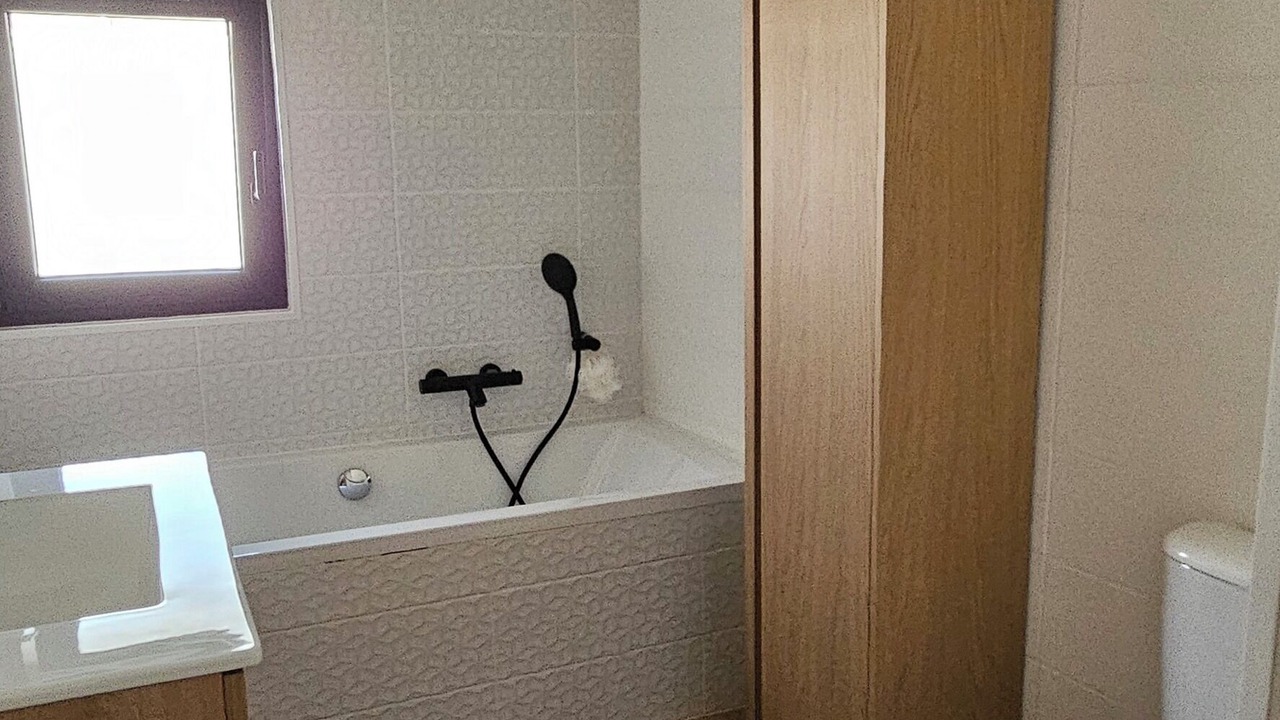 Photo of Bathroom in Maillane