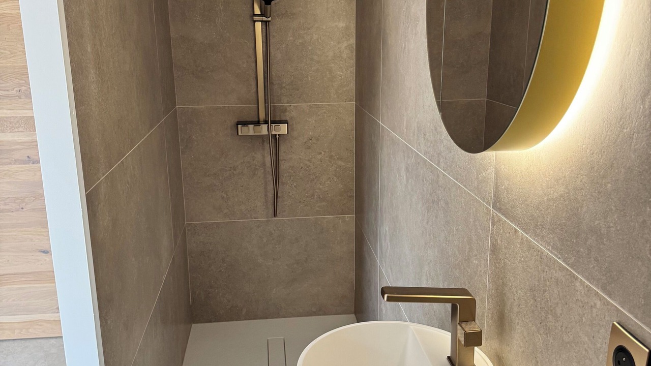Photo of Bathroom in Cassis