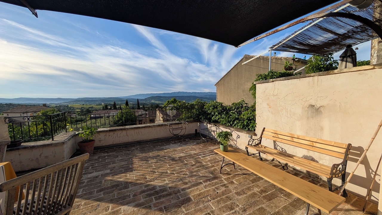 Photo of Patio Balcony in Saint-Saturnin-les-Apt