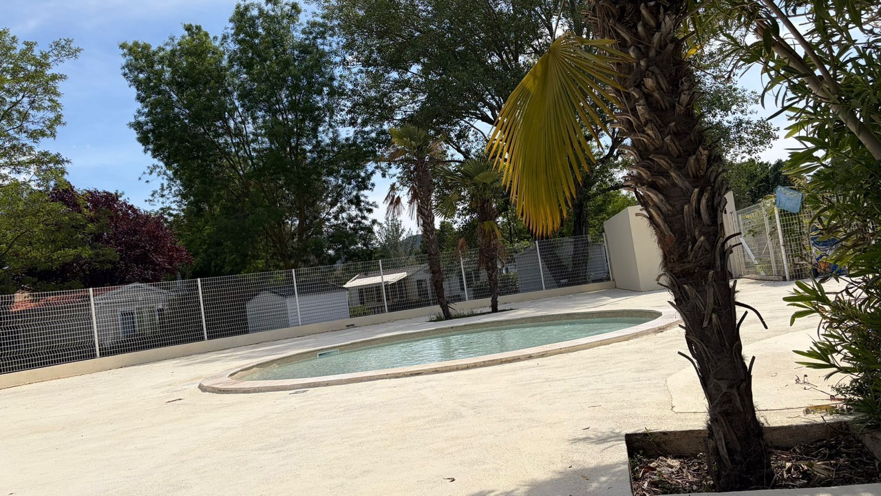 Photo of Outdoor in La Roque-d'Antheron