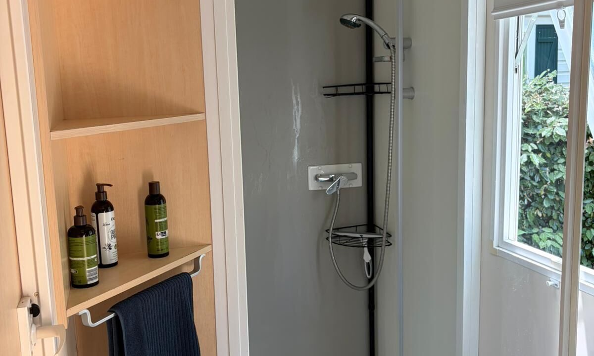 Photo of Bathroom in La Roque-d'Antheron