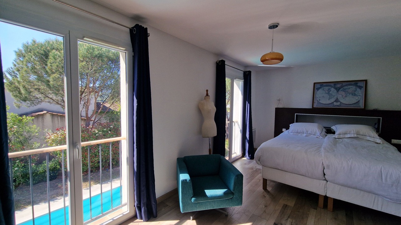 Photo of Bedroom in Preconil