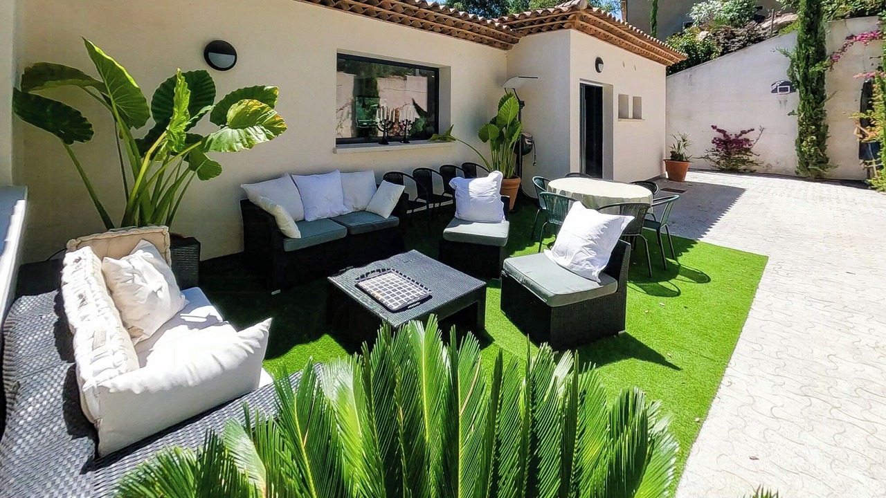 Photo of Patio Balcony in Les Adrets-de-l'Esterel