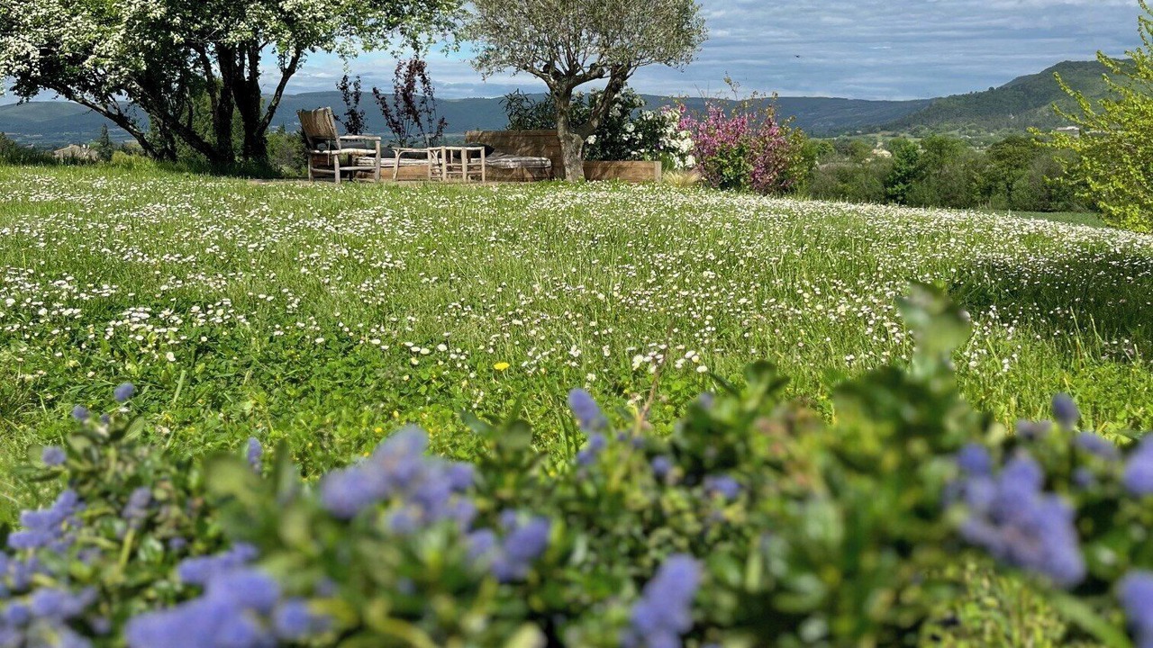 Photo of Outdoor in Puy-Saint-Martin